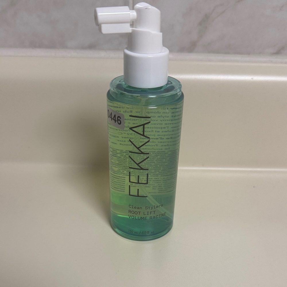 fekkai root lifting spray